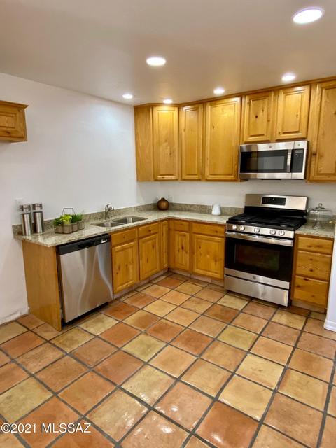 2558 E Hampton St, Tucson, AZ 85716 photo 16
