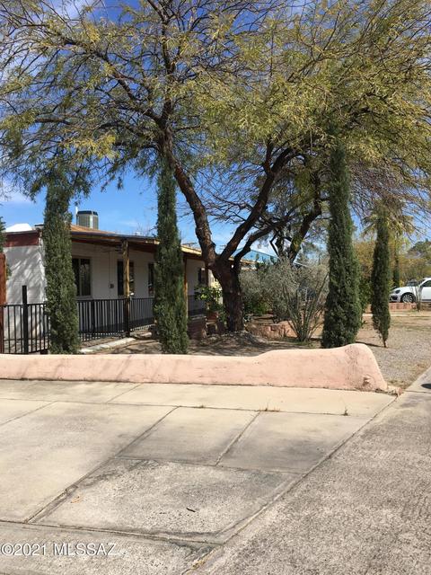 4549 E 12th St E, Tucson, AZ 85711 photo 1