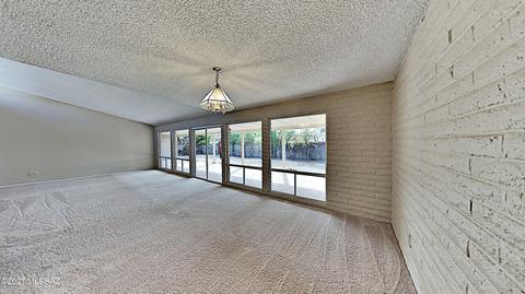 7602 Edison St, Tucson, AZ 85715 photo 2