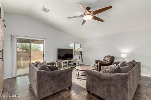 464 E Greg Rock Rd, Vail, AZ 85641 photo 4