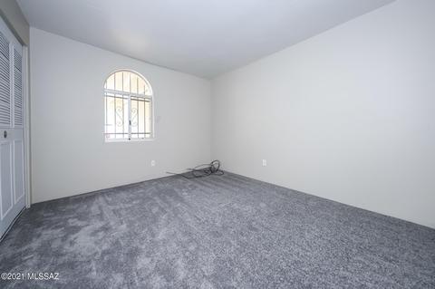 8022 Shadow Ln, Tucson, AZ 85750 photo 18