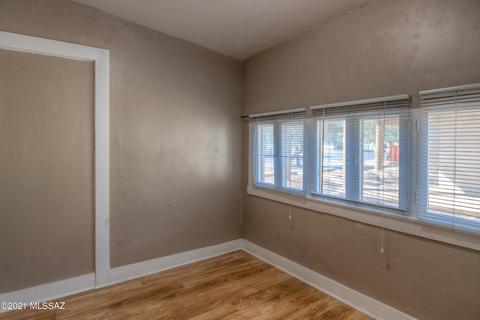 815 E 8th St, Tucson, AZ 85719 photo 12