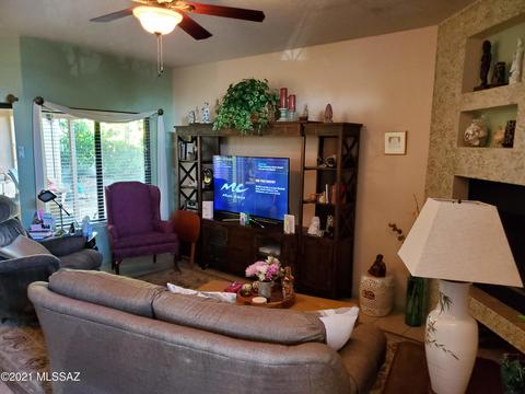 8065 E 3rd St, Tucson, AZ 85710 photo 3
