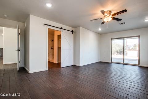 4839 E 4th St, Tucson, AZ 85711 photo 4