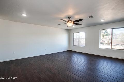 4839 E 4th St, Tucson, AZ 85711 photo 9