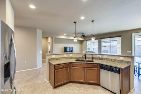 13906 E Carruthers St, Vail, AZ 85641 photo 12