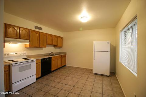 1061 E Halcyon Rd, Tucson, AZ 85719 photo 5