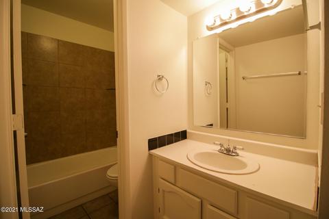 1061 E Halcyon Rd, Tucson, AZ 85719 photo 9