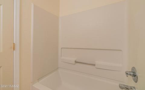 8470 E Ramona Madera Ln, Tucson, AZ 85747 photo 17