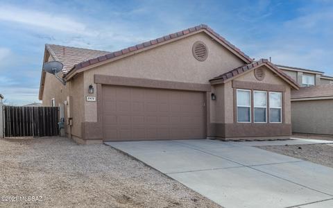 8470 E Ramona Madera Ln, Tucson, AZ 85747 photo 2