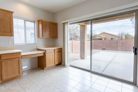 7701 E Fair Meadows Loop, Tucson, AZ 85756 photo 10