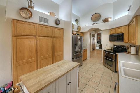 4672 E Chaco Pl, Tucson, AZ 85718 photo 8