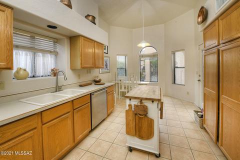 4672 E Chaco Pl, Tucson, AZ 85718 photo 7