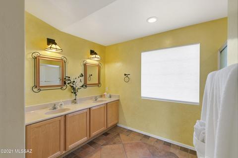 9742 E Paseo San Ardo, Tucson, AZ 85747 photo 17