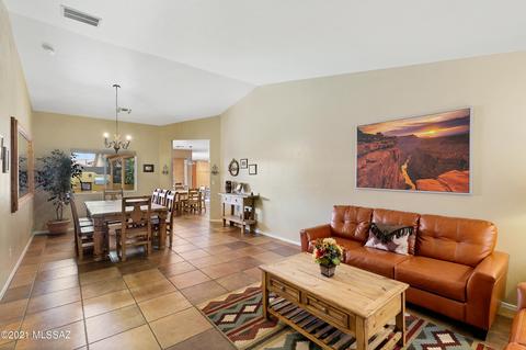 9742 E Paseo San Ardo, Tucson, AZ 85747 photo 6