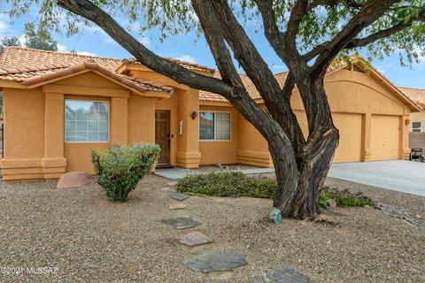 9742 E Paseo San Ardo, Tucson, AZ 85747 photo 2