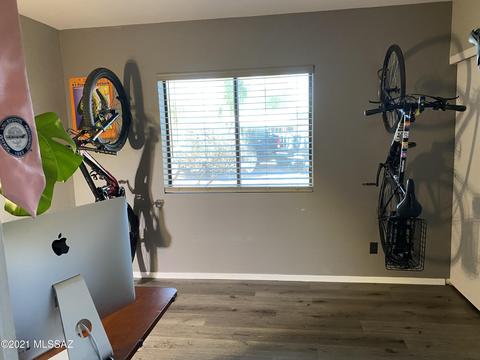 303 E Roger Rd, Tucson, AZ 85705 photo 21