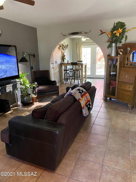 303 E Roger Rd, Tucson, AZ 85705 photo 3