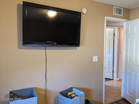 7463 E Random Ridge Dr, Tucson, AZ 85710 photo 19