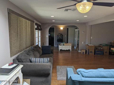 7463 E Random Ridge Dr, Tucson, AZ 85710 photo 6