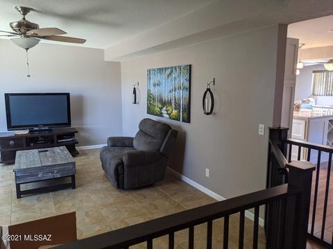 7463 E Random Ridge Dr, Tucson, AZ 85710 photo 9