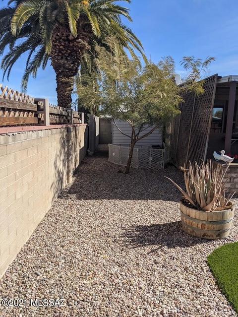 7463 E Random Ridge Dr, Tucson, AZ 85710 photo 40