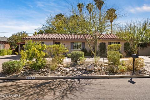 2220 E Hampton St, Tucson, AZ 85719 photo 1
