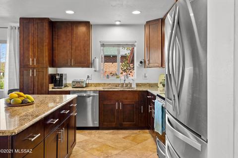 2220 E Hampton St, Tucson, AZ 85719 photo 9