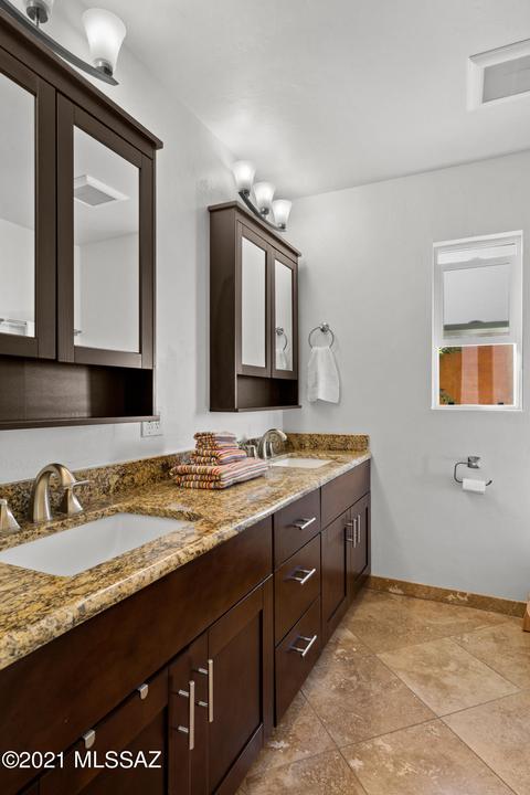 2220 E Hampton St, Tucson, AZ 85719 photo 18