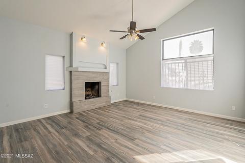 7578 Via Cornucopia, Tucson, AZ 85715 photo 3