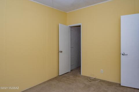 4111 E Spring Water Dr, Tucson, AZ 85706 photo 16