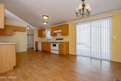 4111 E Spring Water Dr, Tucson, AZ 85706 photo 18