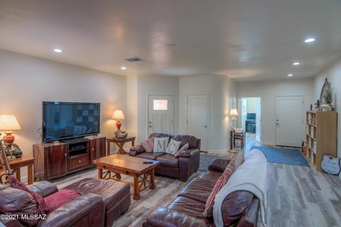 813 E 8th St, Tucson, AZ 85719 photo 7