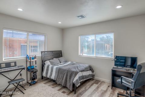 813 E 8th St, Tucson, AZ 85719 photo 17