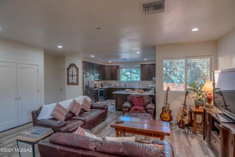 813 E 8th St, Tucson, AZ 85719 photo 10