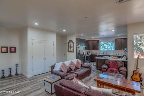 813 E 8th St, Tucson, AZ 85719 photo 6