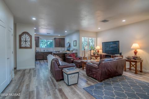 813 E 8th St, Tucson, AZ 85719 photo 8