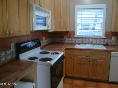 924 E 9th St, Tucson, AZ 85719 photo 5