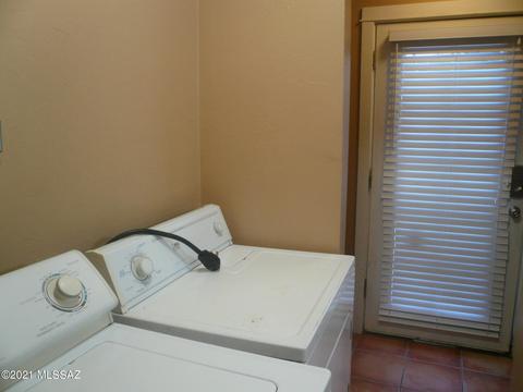 924 E 9th St, Tucson, AZ 85719 photo 7