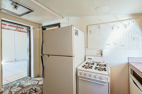 823 E Lee St, Tucson, AZ 85719 photo 24