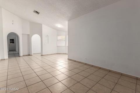 737 E Oregon St, Tucson, AZ 85706 photo 5