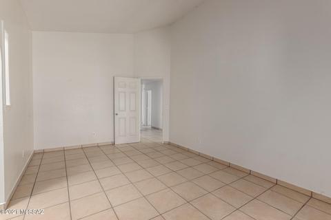 737 E Oregon St, Tucson, AZ 85706 photo 9