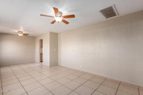 6122 E Sylvane St, Tucson, AZ 85711 photo 6