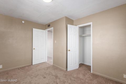 6122 E Sylvane St, Tucson, AZ 85711 photo 19