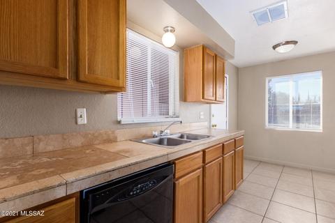 6122 E Sylvane St, Tucson, AZ 85711 photo 12