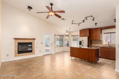9094 N Eaglestone Loop, Tucson, AZ 85742 photo 8
