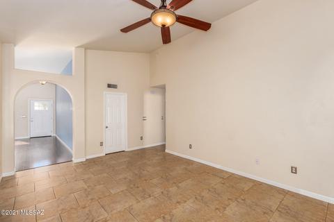 9094 N Eaglestone Loop, Tucson, AZ 85742 photo 10