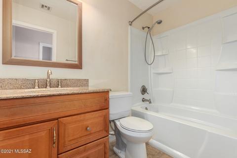 9094 N Eaglestone Loop, Tucson, AZ 85742 photo 17