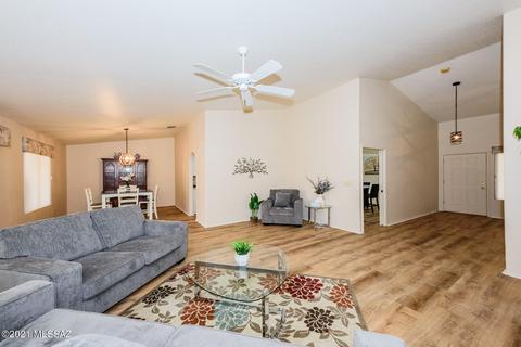 9244 E Big Sky Ln, Tucson, AZ 85747 photo 4