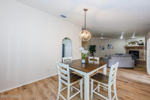 9244 E Big Sky Ln, Tucson, AZ 85747 photo 8
